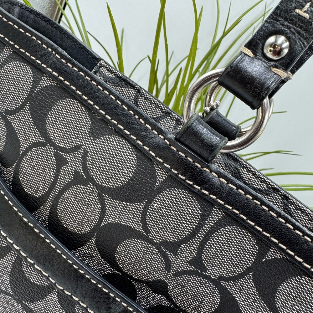 COACH Heritage Stripe Signature Tote & Matching Wallet Bundle - Black/Grey - Picture 4 of 15